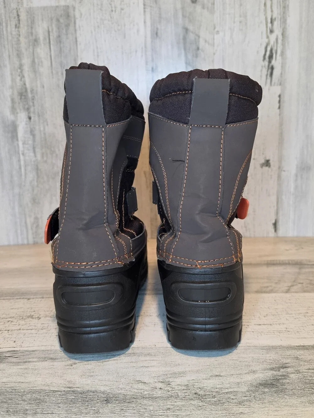 Khombu Brie Big Kids Snow Boots Size 5 Winter Boots Waterproof Insulated Brown